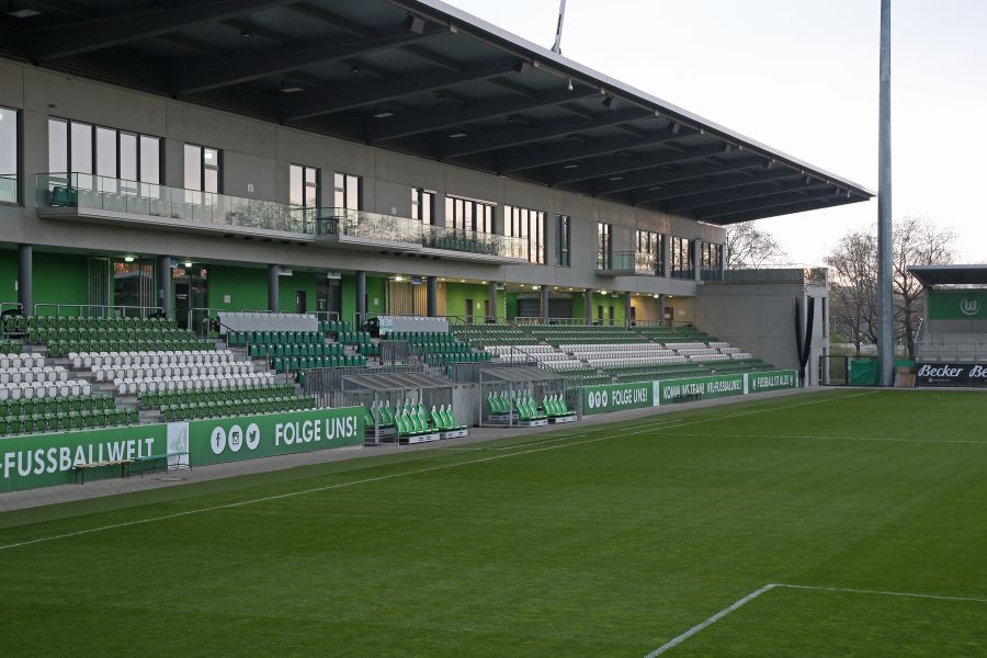 Haupttribne